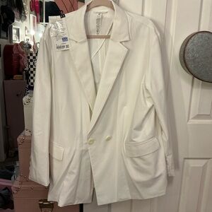 Lululemon Athletica White Oversized Blazer